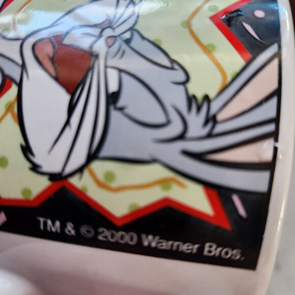 ✨3 for $15 sale ✨Vintage 2000 Looney Tunes “Spice It Up!” Soup Bowl– Bugs Bunny - Picture 5 of 5